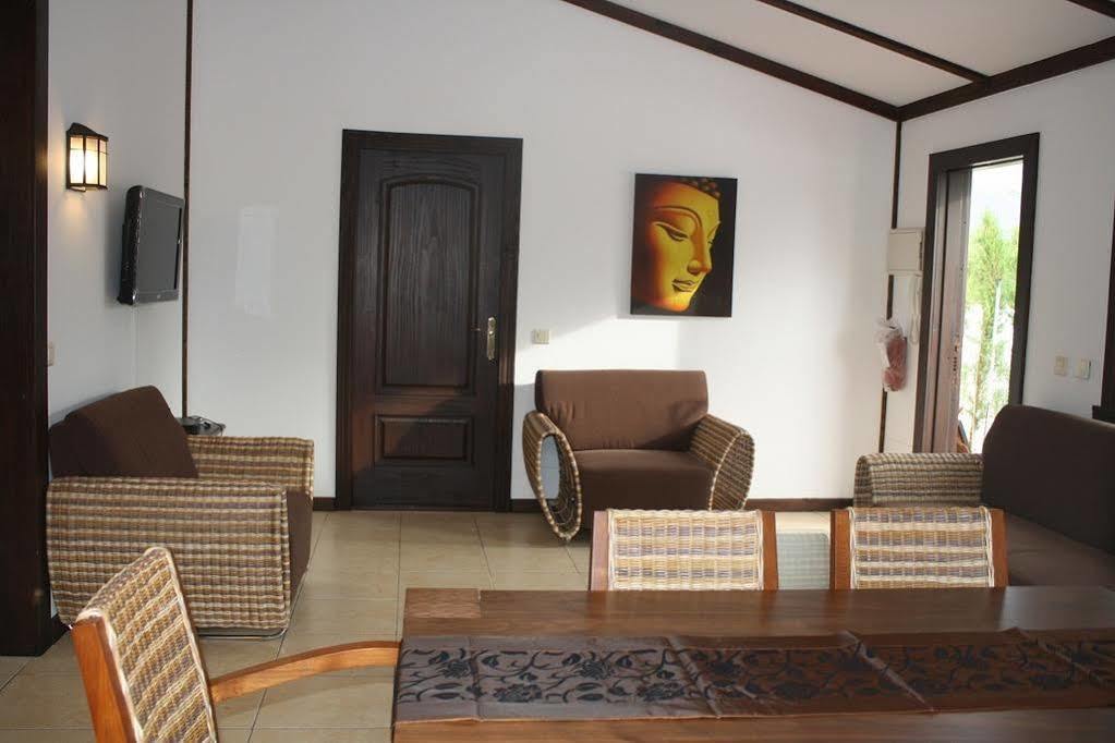 Villas Del Alba 阿尔豪林德拉托里 外观 照片